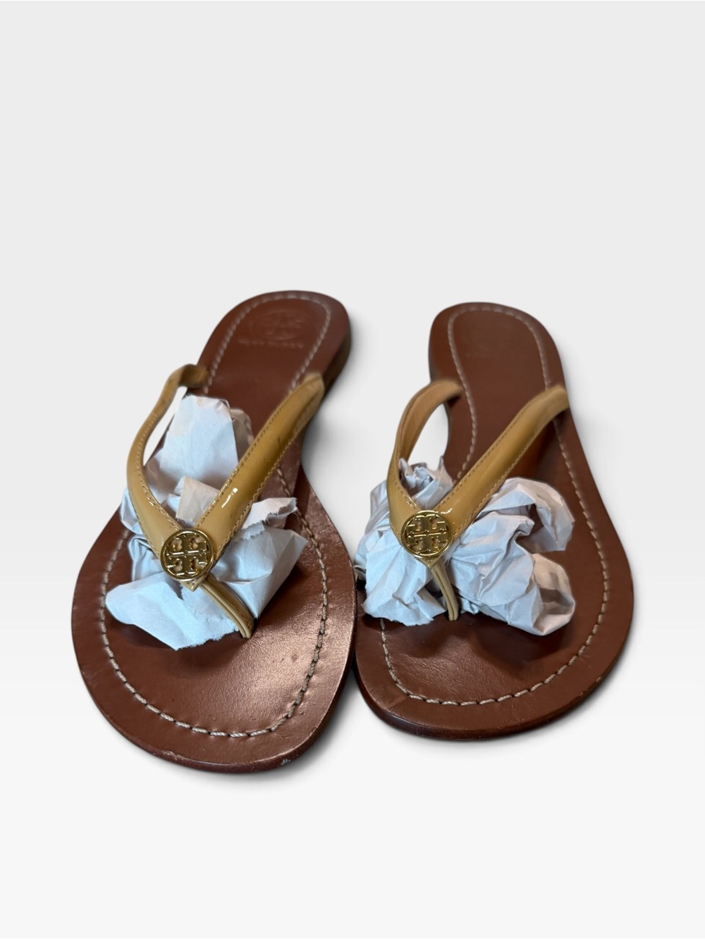 Tory Burch light Leather Thong Sandals GUC size 7